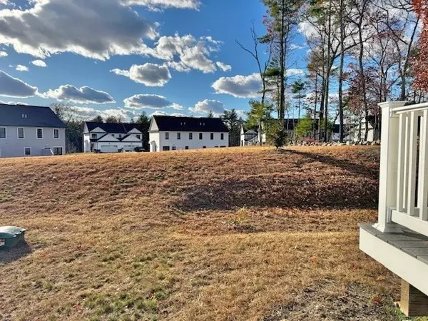 Douglas, MA 01516,6 Nautical Way #122