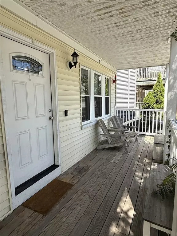 Somerville, MA 02145,210 Cedar #1