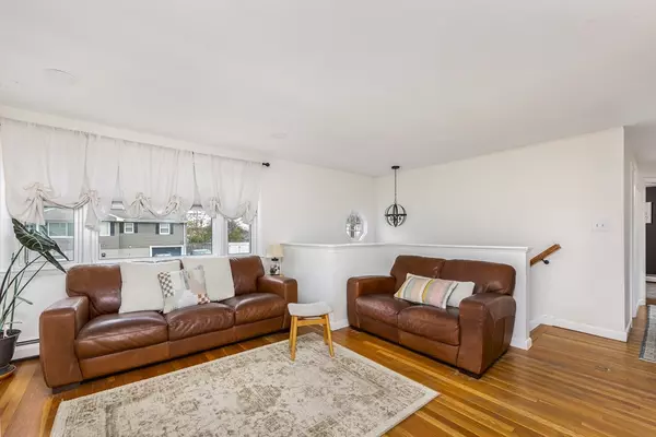 Salem, MA 01970,22 Calabrese Street