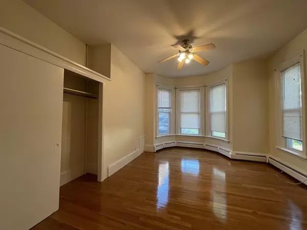 Boston, MA 02135,7 Mount Vernon Street #2