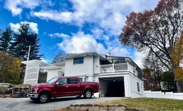 Worcester, MA 01605,9 Green Hill Ave