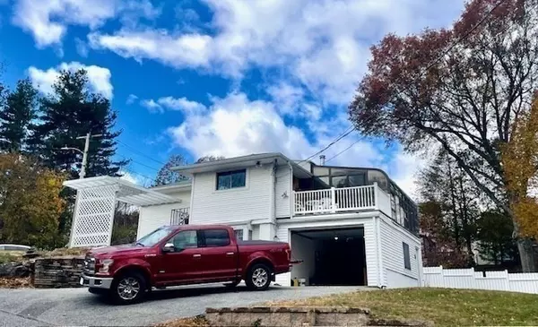 Worcester, MA 01605,9 Green Hill Ave