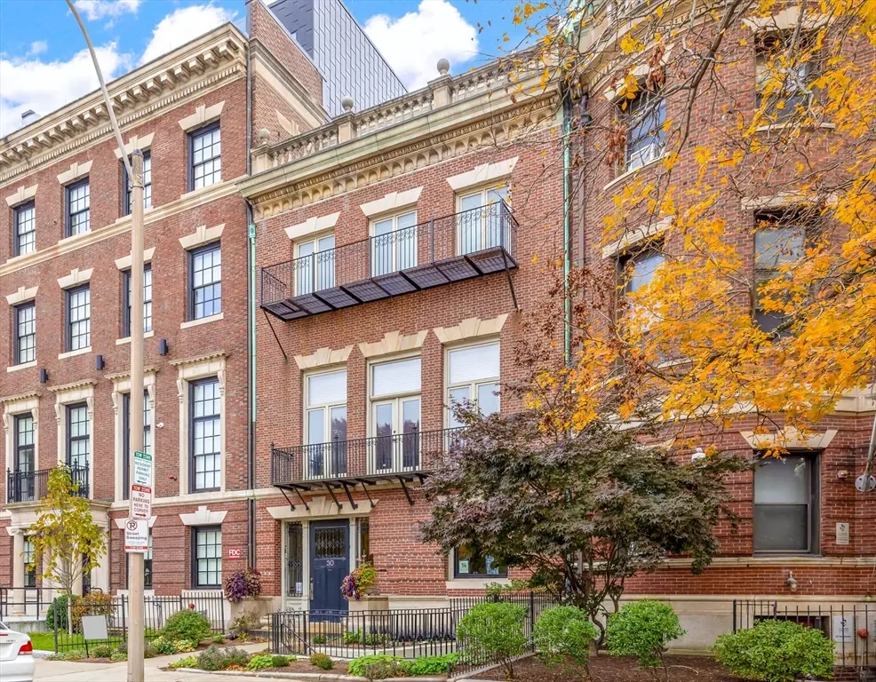 Boston, MA 02215,30 Fenway #5