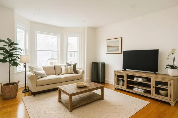 Boston, MA 02128,71 West Eagle Street #2