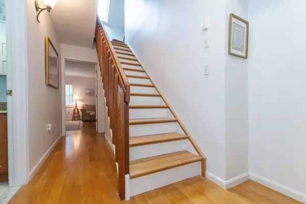 Boston, MA 02132,1200 Lagrange St #1206