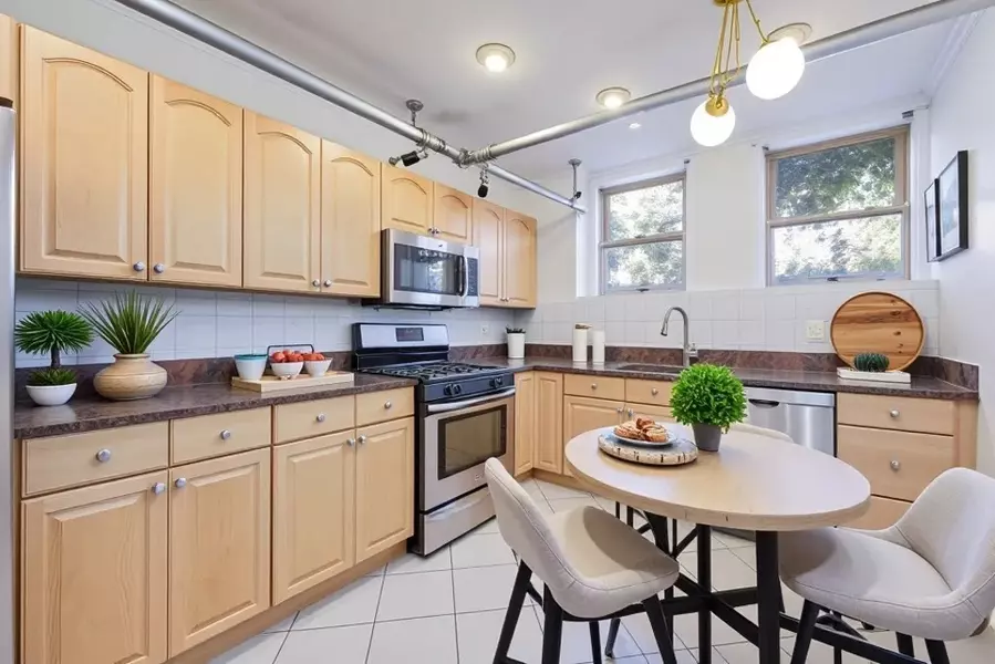 52 Garden St #B2, Cambridge, MA 02138