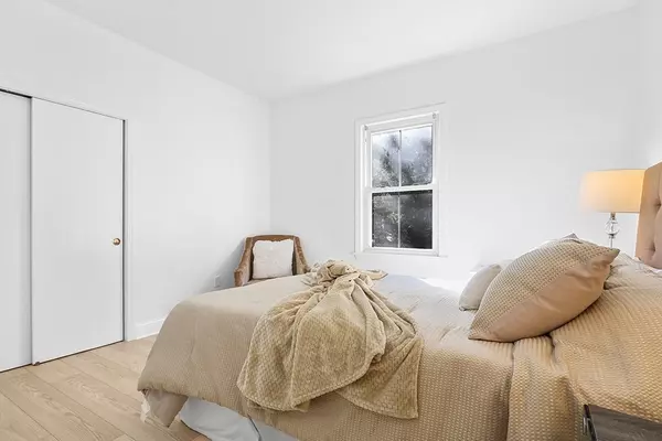 Watertown, MA 02472,51-53 Harrington St