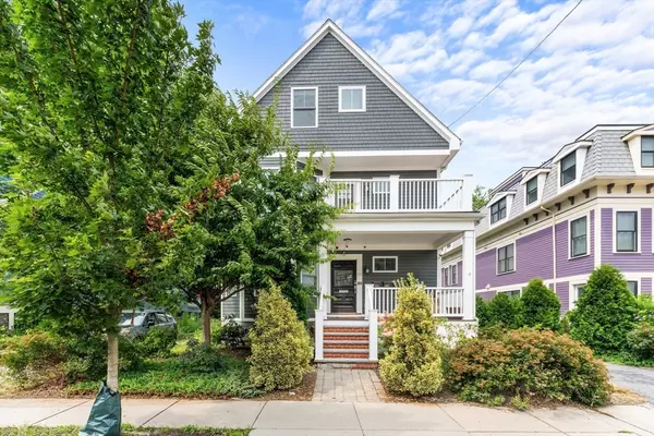 Boston, MA 02122,28 Dix St #3