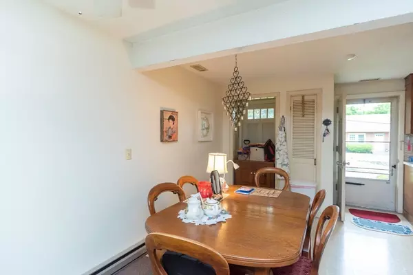 Clinton, MA 01510,18 Alexander #18