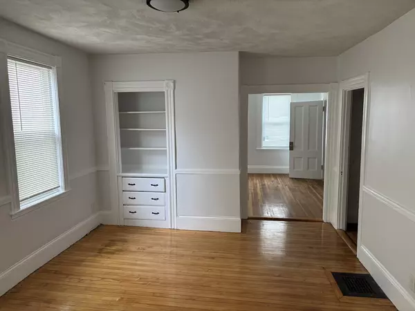 Wakefield, MA 01880,43 Crescent Street #43