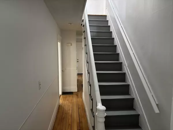 Wakefield, MA 01880,43 Crescent Street #43