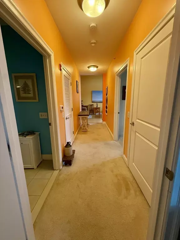 North Andover, MA 01845,2 Harvest Dr #301