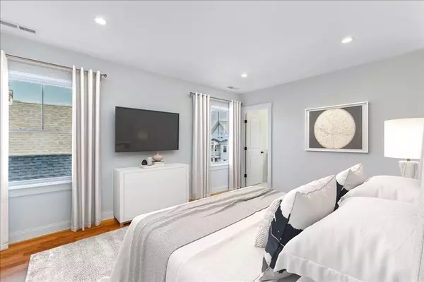 Waltham, MA 02453,138 Myrtle Street #2