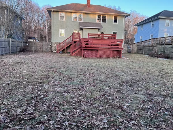 Plainville, MA 02762,10-12 Spring St #10