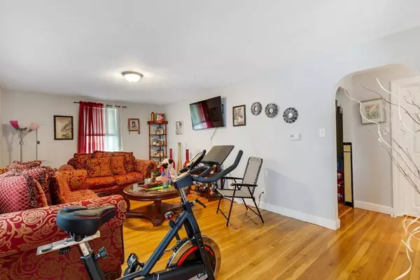 Revere, MA 02151,41 S Irving St