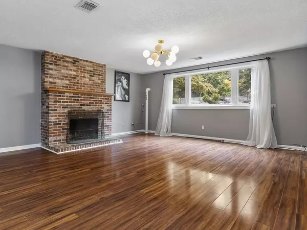 Quincy, MA 02169,40 Cross Street #2