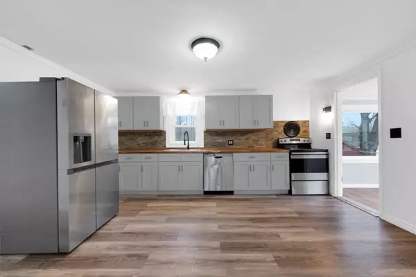 Oxford, MA 01537,20 Leicester St