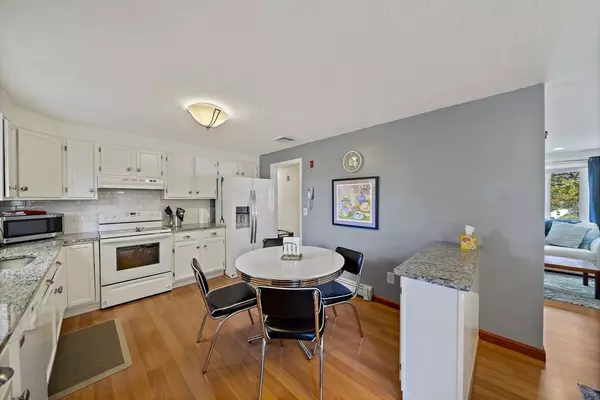 Randolph, MA 02368,40 Linden Park Dr