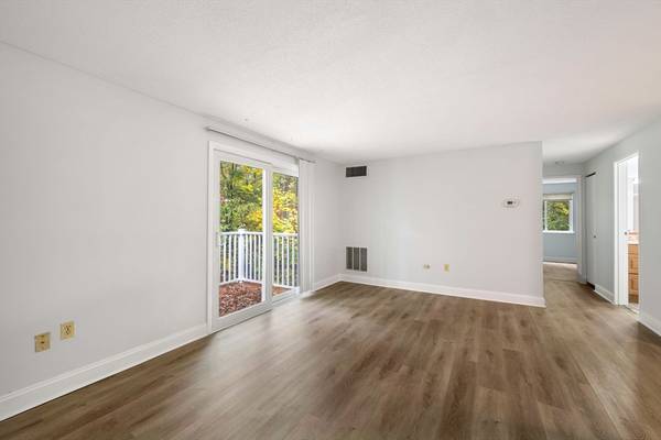 Natick, MA 01760,38 Silver Hill Ln #8