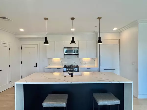 Boston, MA 02115,50 Leo Birmingham Parkway #302