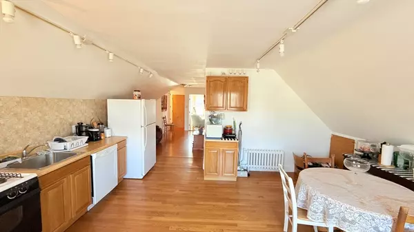 Somerville, MA 02143,10 Stone Ave