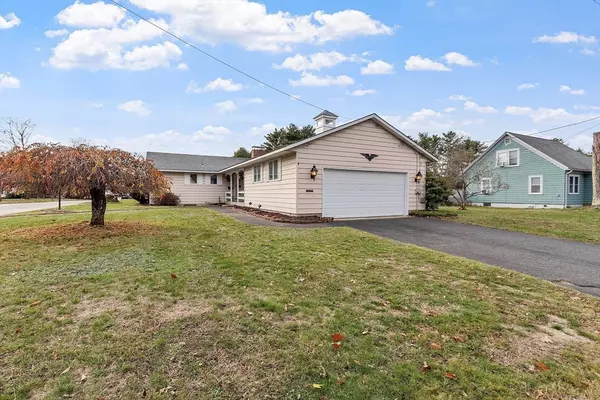 Athol, MA 01331,520 Lenox St