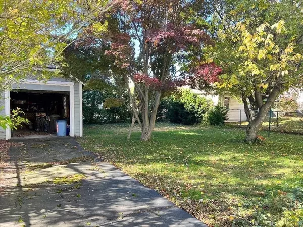 Quincy, MA 02170,11 Earle St