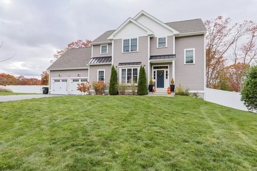 23 Rifleman Way, Uxbridge, MA 01569