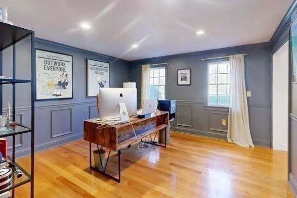 Stoughton, MA 02072,16 Overlook Rd