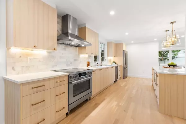 Needham, MA 02492,26 Pinewood Rd.