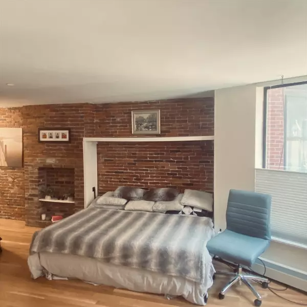 Boston, MA 02114,34 Hancock St #1D