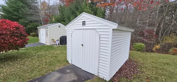 Bridgewater, MA 02324,96 Trailwood Drive