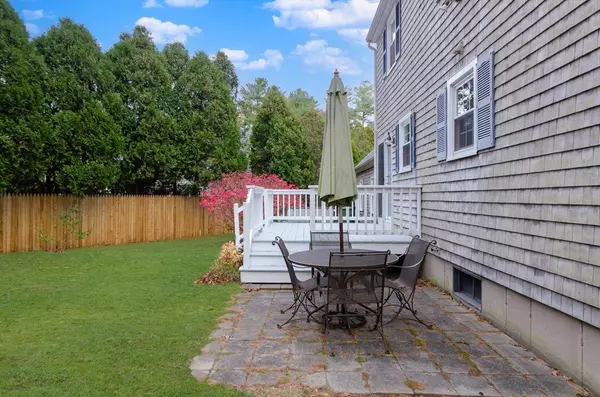 Marion, MA 02738,11 Joanne Dr