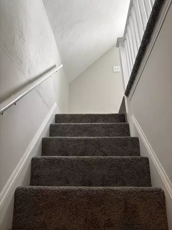 Norwood, MA 02062,385 Nahatan St #2