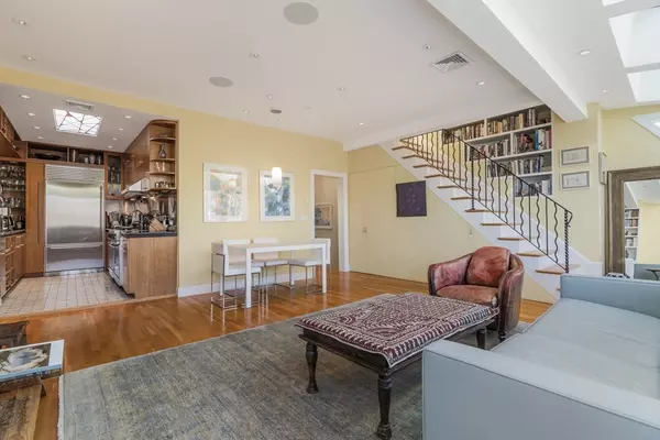 Boston, MA 02118,33 Union Park #4