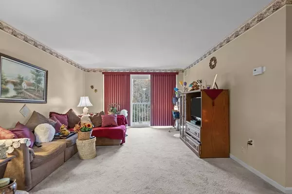 Plymouth, MA 02360,6A Marc Dr. #7