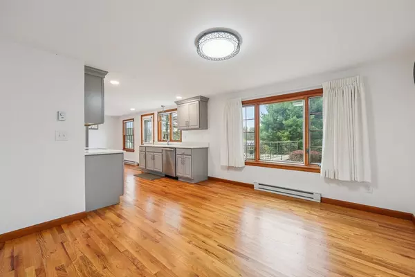 Agawam, MA 01001,511 Shoemaker Ln