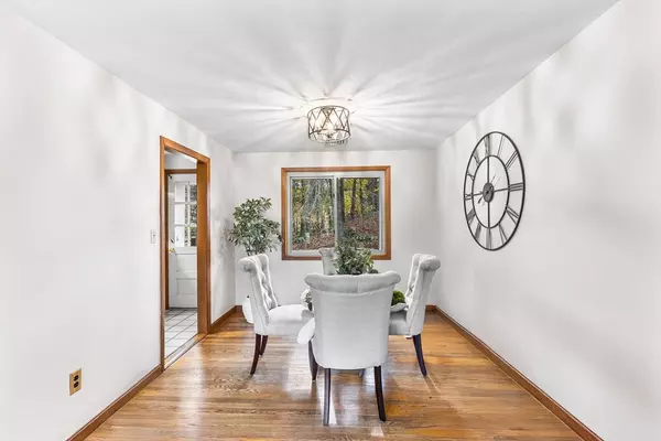 Chelmsford, MA 01824,6 Sierra Dr