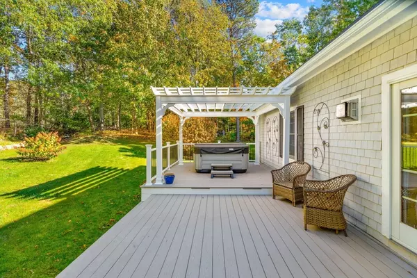 Barnstable, MA 02668,718 Cedar Street