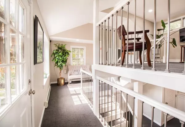 Holden, MA 01520,4 Boyden Rd