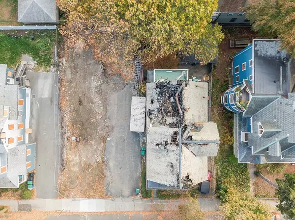 Somerville, MA 02145,71 Thurston