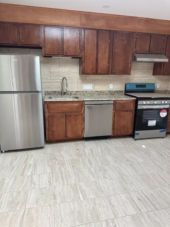 155 Broadway #1, Revere, MA 02151