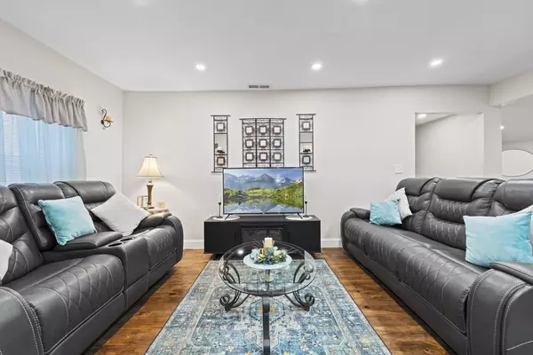 Lancaster, MA 01523,23 Bennett Lane