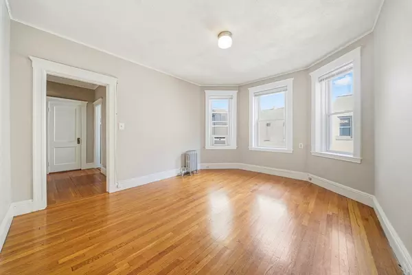 Boston, MA 02215,131 Park Dr #29