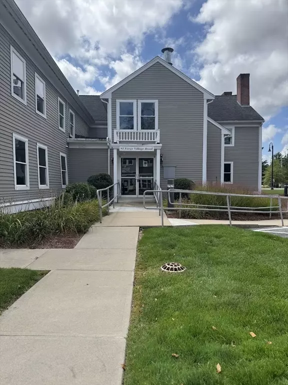 1 Forge Village Road, Groton, MA 01450