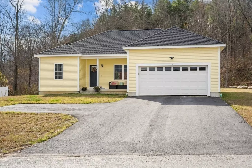 Southbridge, MA 01550,292 Cournoyer Blvd