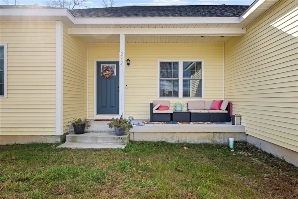 Southbridge, MA 01550,292 Cournoyer Blvd