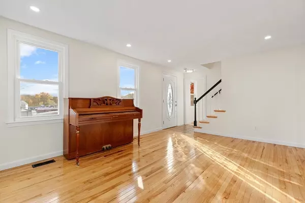 Lowell, MA 01852,18 Whitehead