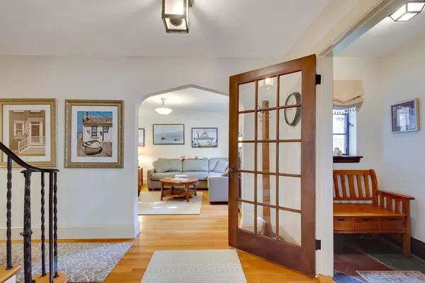 Winchester, MA 01890,8 Felsdale Close