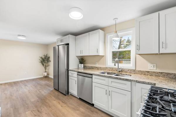 Athol, MA 01331,38 Brattle St